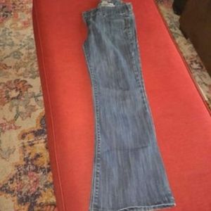 IT jeans sz 29